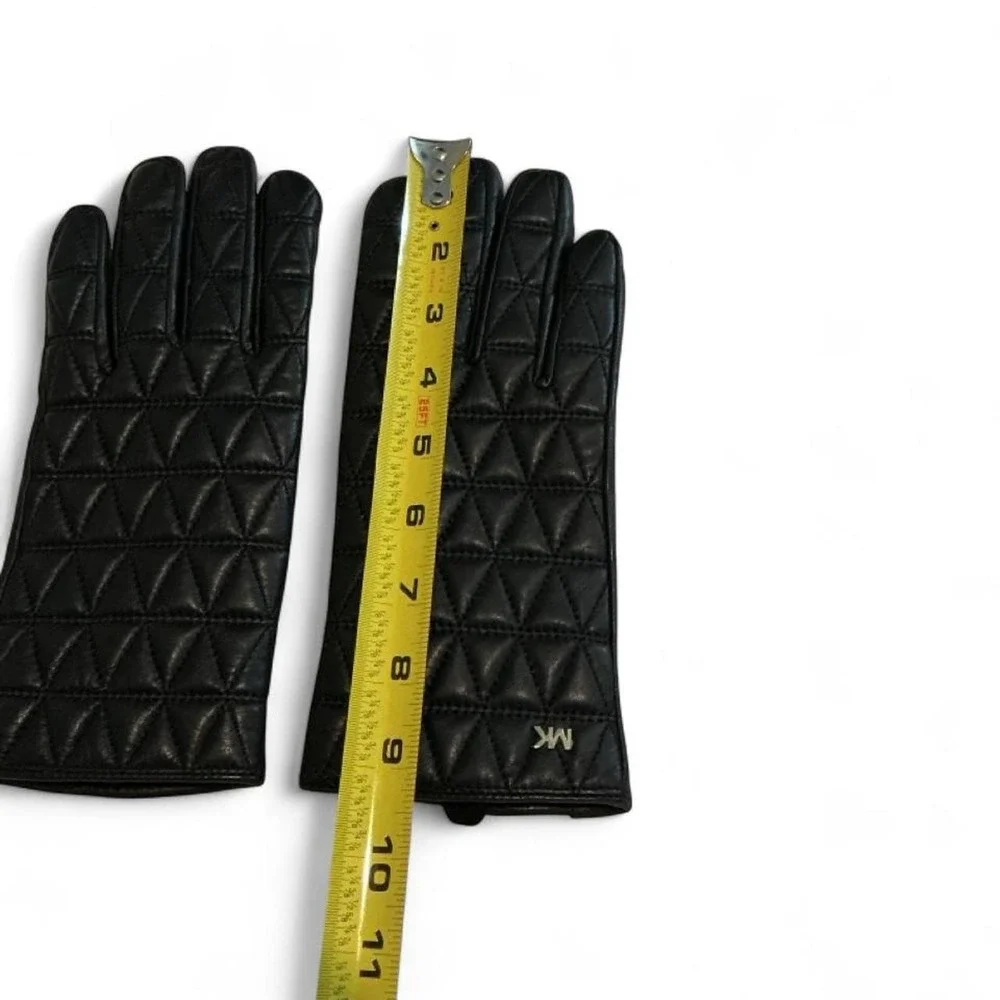 Michael Kors Quilted Leather Gloves Womens S Black Excellent Gold MK Logo Luxury
